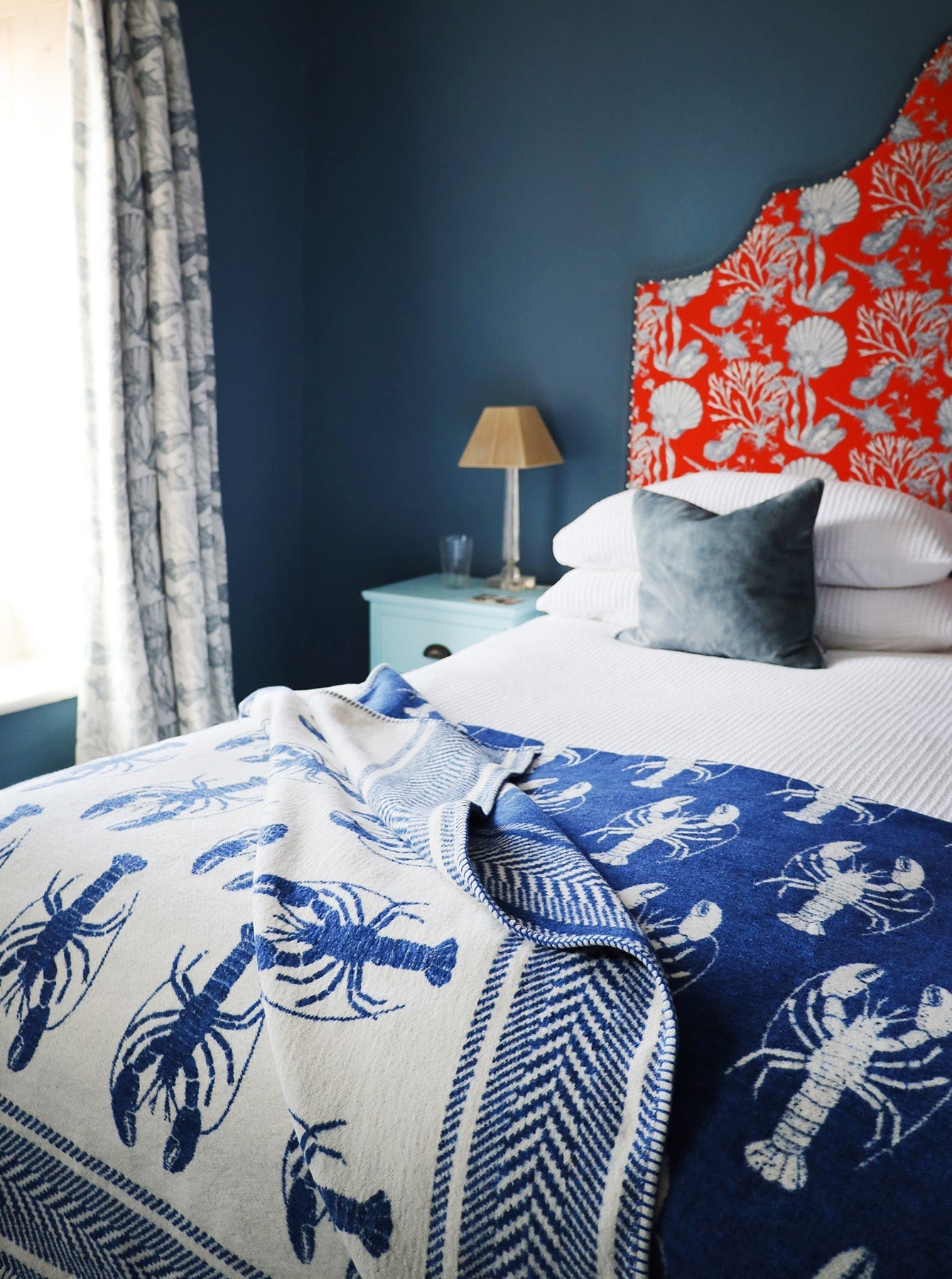 Deep Blue & Ecru Reversible Lobster Throw